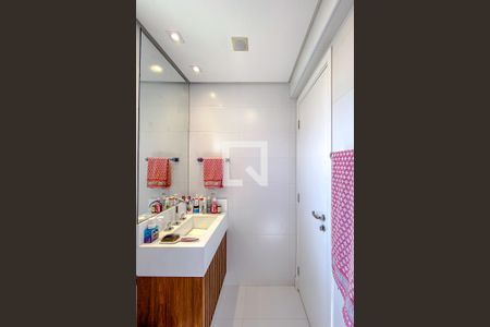 Apartamento à venda com 80m², 3 quartos e 2 vagasBanheiro da Suíte