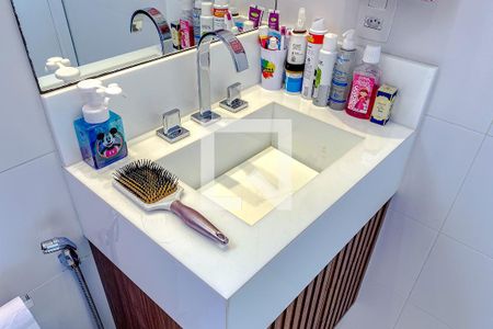 Apartamento à venda com 80m², 3 quartos e 2 vagasBanheiro da Suíte