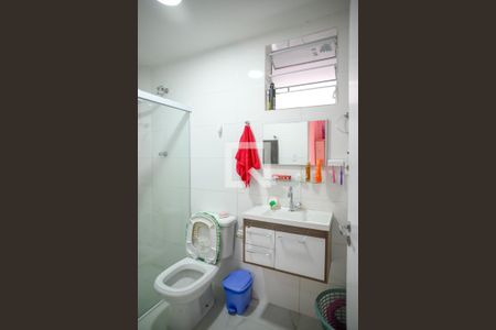 Apartamento à venda com 82m², 2 quartos e sem vaga Apartamento à venda com 82m², 2 quartos e sem vagaBanheiro