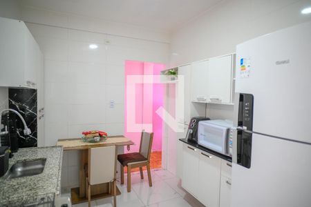 Apartamento à venda com 82m², 2 quartos e sem vaga Apartamento à venda com 82m², 2 quartos e sem vagaCozinha