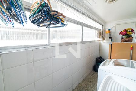 Apartamento à venda com 96m², 3 quartos e 2 vagasLavanderia