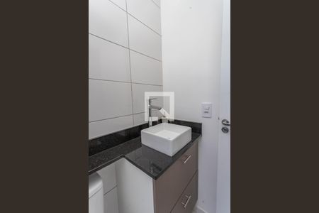 Apartamento para alugar com 48m², 2 quartos e 1 vaga Apartamento para alugar com 48m², 2 quartos e 1 vagaBanheiro