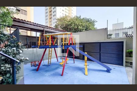 Apartamento à venda com 138m², 3 quartos e 2 vagasÁrea comum - Playground