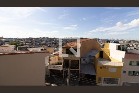 Casa à venda com 200m², 3 quartos e 5 vagas Casa à venda com 200m², 3 quartos e 5 vagasVista da Sacada do Quarto 2