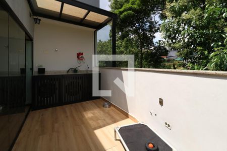 Apartamento para alugar com 80m², 3 quartos e 1 vagaÁrea de Serviço