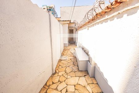 Casa à venda com 90m², 4 quartos e sem vagaEntrada