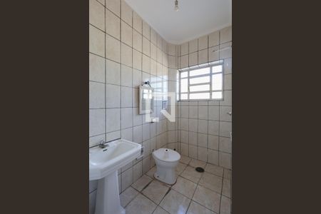 Casa à venda com 100m², 2 quartos e 2 vagasBanheiro