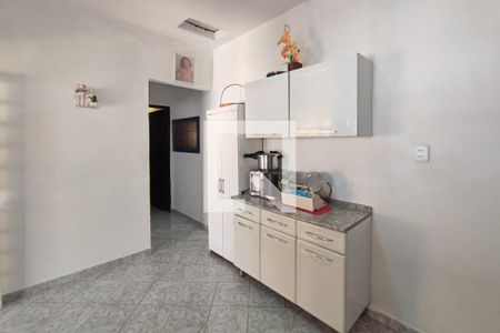 Casa à venda com 420m², 6 quartos e 7 vagasEdícula - Cozinha