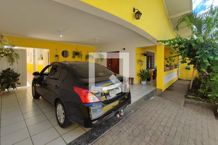 Casa à venda com 420m², 6 quartos e 7 vagasQuintal - Garagem