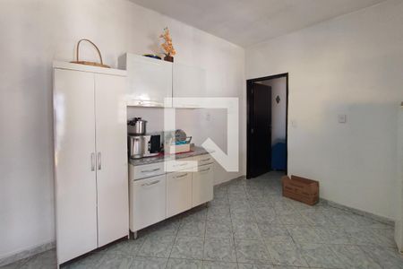 Casa à venda com 420m², 6 quartos e 7 vagasEdícula - Cozinha