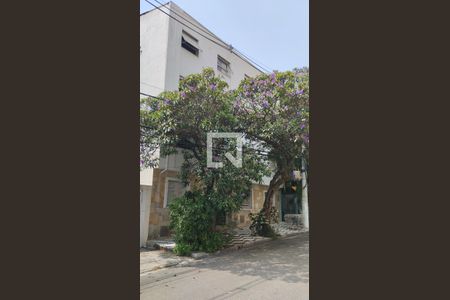 Apartamento para alugar com 45m², 1 quarto e sem vagaFachada