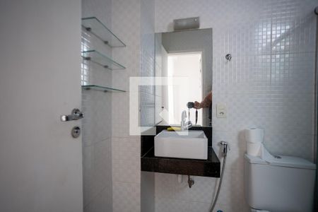 Banheiro de apartamento para alugar com 1 quarto, 52m² em Tijuca, Rio de Janeiro