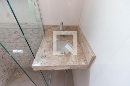 Apartamento para alugar com 34m², 2 quartos e sem vaga Apartamento para alugar com 34m², 2 quartos e sem vagaBanheiro