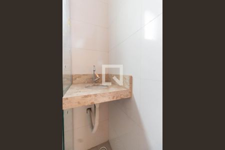 Apartamento para alugar com 34m², 2 quartos e sem vaga Apartamento para alugar com 34m², 2 quartos e sem vagaBanheiro