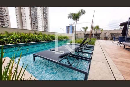 Studio à venda com 25m², 1 quarto e sem vagaÁrea comum - Piscina