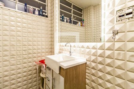 Apartamento para alugar com 66m², 2 quartos e sem vaga Apartamento para alugar com 66m², 2 quartos e sem vagaBanheiro