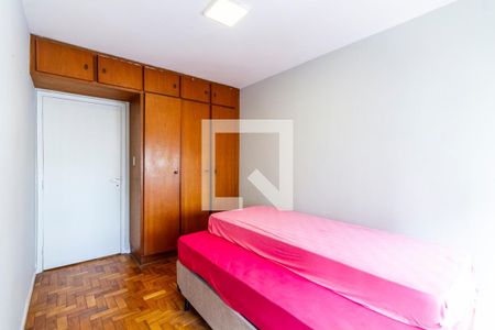 Quarto 1 de apartamento para alugar com 2 quartos, 66m² em Pinheiros, São Paulo