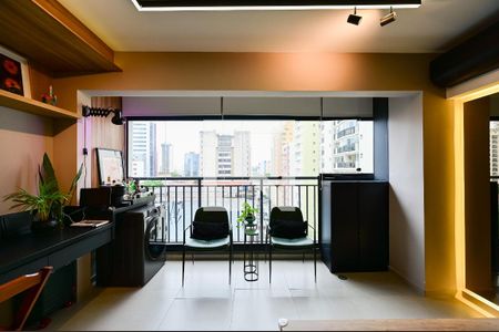 Sala/Quarto de kitnet/studio à venda com 1 quarto, 26m² em Mirandópolis, São Paulo