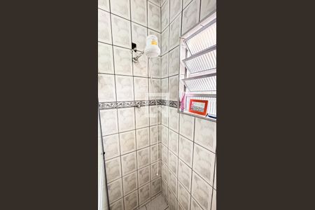 Casa à venda com 125m², 2 quartos e 2 vagas Casa à venda com 125m², 2 quartos e 2 vagasBanheiro