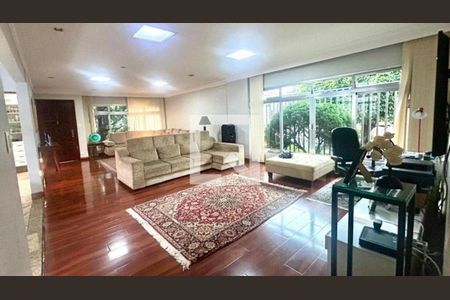 Casa à venda com 7 quartos, 338m² em Planalto Paulista, São Paulo