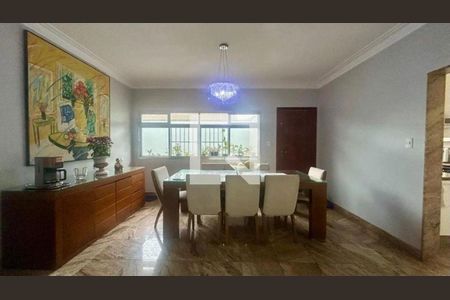 Casa à venda com 7 quartos, 338m² em Planalto Paulista, São Paulo