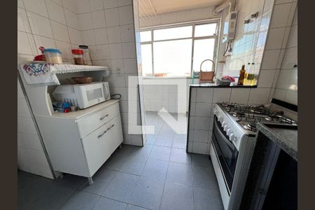 Apartamento à venda com 88m², 2 quartos e 1 vagaCozinha