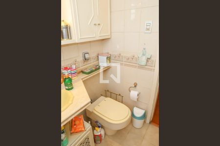 Apartamento à venda com 141m², 2 quartos e 1 vagaBanheiro da Suíte