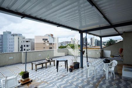 Apartamento à venda com 170m², 3 quartos e sem vagaÁrea comum