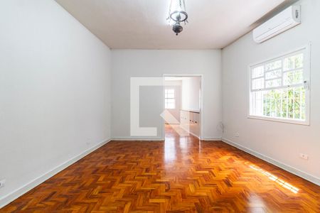 Casa para alugar com 280m², 3 quartos e 4 vagasSuíte