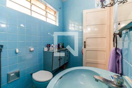 Casa para alugar com 280m², 3 quartos e 4 vagasBanheiro Social