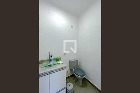 Casa à venda com 200m², 3 quartos e 3 vagasLavabo