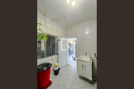 Casa à venda com 200m², 3 quartos e 3 vagasÁrea de Serviço