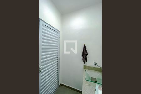 Casa à venda com 200m², 3 quartos e 3 vagasLavabo