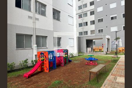 Apartamento à venda com 40m², 2 quartos e sem vagaÁrea comum - Playground