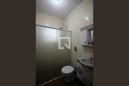 Casa à venda com 107m², 3 quartos e 2 vagasBanheiro Social