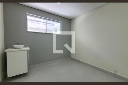 Casa à venda com 300m², 5 quartos e 3 vagas Casa à venda com 300m², 5 quartos e 3 vagasQuarto 3