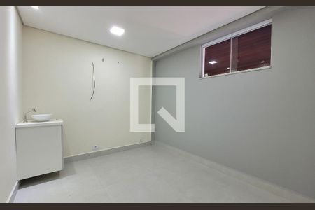 Casa à venda com 300m², 5 quartos e 3 vagas Casa à venda com 300m², 5 quartos e 3 vagasQuarto 1