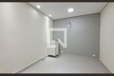 Casa à venda com 300m², 5 quartos e 3 vagas Casa à venda com 300m², 5 quartos e 3 vagasQuarto 2
