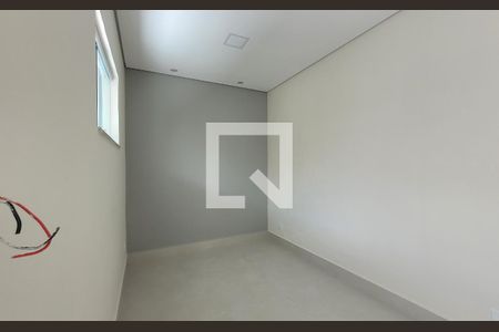 Casa à venda com 300m², 5 quartos e 3 vagas Casa à venda com 300m², 5 quartos e 3 vagasQuarto de serviço 1