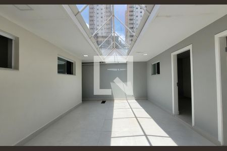 Casa à venda com 300m², 5 quartos e 3 vagas Casa à venda com 300m², 5 quartos e 3 vagasQuintal