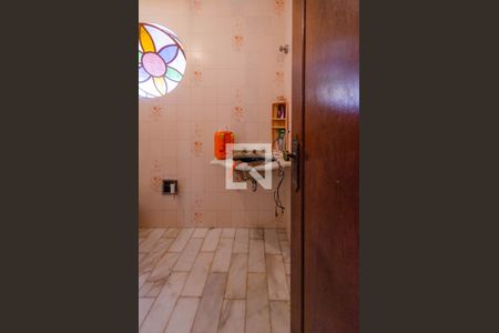 Casa à venda com 368m², 4 quartos e 4 vagasBanheiro da Suíte 1