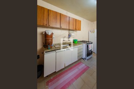 Casa à venda com 368m², 4 quartos e 4 vagasCozinha