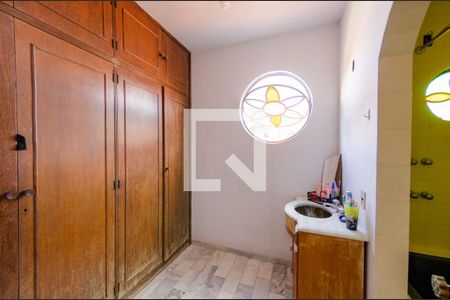 Casa à venda com 368m², 4 quartos e 4 vagasCloset da Suíte 3