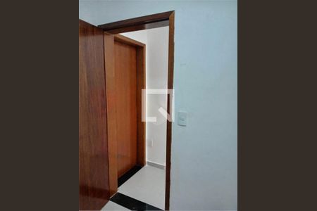 Casa à venda com 3 quartos, 170m² em Moinho Velho, São Paulo