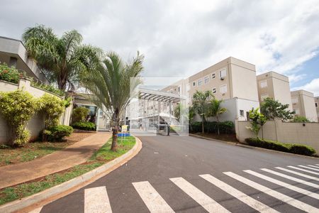 Apartamento para alugar com 43m², 2 quartos e 1 vagaFachada do condomínio