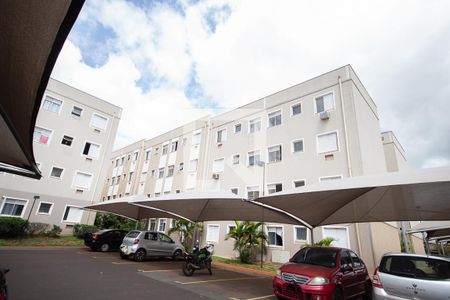 Apartamento para alugar com 43m², 2 quartos e 1 vagaFachada do bloco