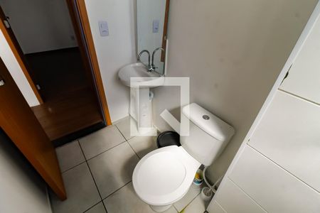 Apartamento para alugar com 43m², 2 quartos e sem vaga Apartamento para alugar com 43m², 2 quartos e sem vagaBanheiro