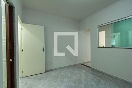 Casa para alugar com 140m², 3 quartos e 3 vagasSuíte 