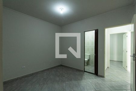 Casa para alugar com 140m², 3 quartos e 3 vagasSuíte 
