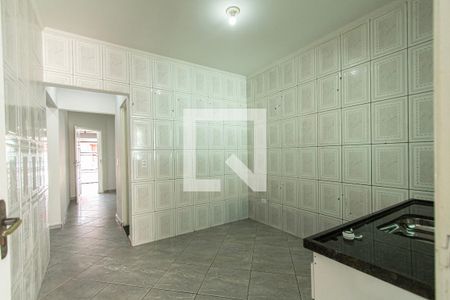 Casa para alugar com 140m², 3 quartos e 3 vagasCozinha 